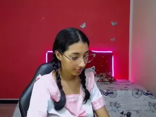 inocent-moon's Live Sex Cam Show