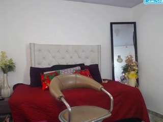maria-camilaa Live Webcam on CamSoda