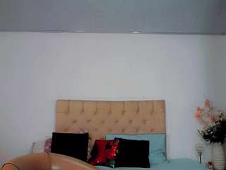 maria-camilaa webcam model