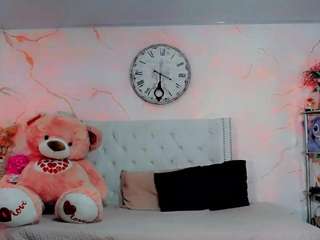 maria-camilaa Live Webcam on CamSoda