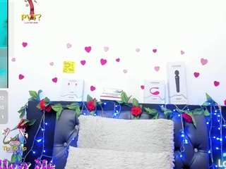 hazel-34 - Live Cam