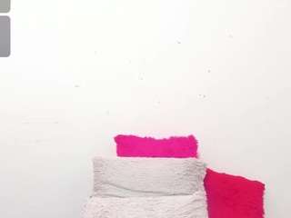 hazel-34 live cam profile