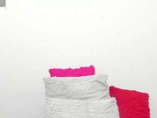 hazel-34 live cam profile