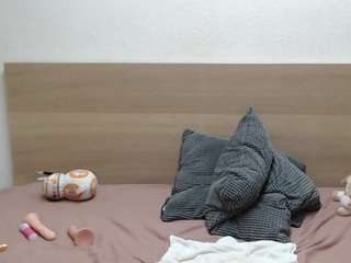 squirterzoe Live Webcam on CamSoda