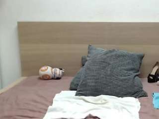 squirterzoe live webcam show