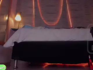 Ailinups's Live Sex Cam Show