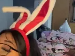 MiaSweet's Live Sex Cam Show