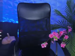 Scarlett-Sanders's Live Sex Cam Show