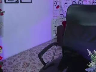 Scarlett-Sanders's Live Sex Cam Show