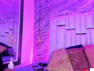 EmmaGoddess's Live Sex Cam Show