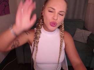 rikaraily webcam model