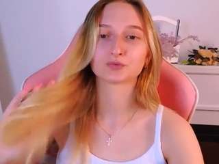  rinaaaa chat room
