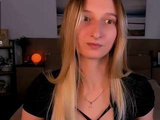  rinaaaa chat room