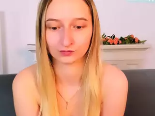 Rinaaaa's Live Sex Cam Show