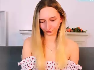 Rinaaaa's Live Sex Cam Show