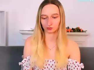 Rinaaaa's Live Sex Cam Show