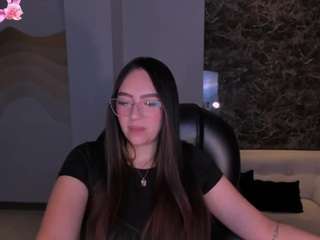 victoria-18 Live Webcam on CamSoda