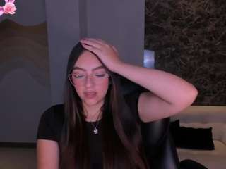 victoria-18 Live Webcam on CamSoda