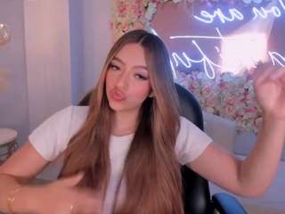 victoria-18 camsoda