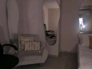 victoria-18 Live Webcam on CamSoda