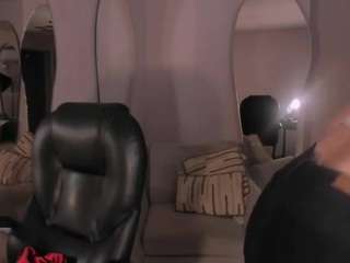 victoria-18 webcam
