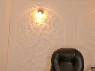  victoria-18 chat room