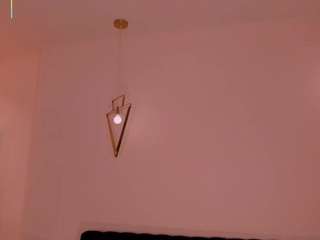 victoria-18 Live Webcam on CamSoda