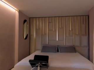 victoria-18's CamSoda show and profile