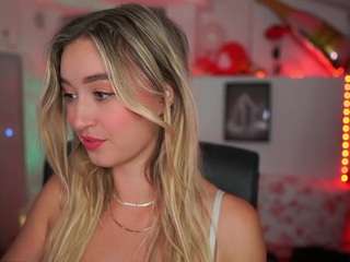 alexistexas18 Live Webcam on CamSoda