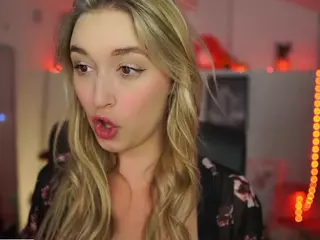 AlexisTexas18's Live Sex Cam Show