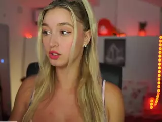 AlexisTexas18's Live Sex Cam Show