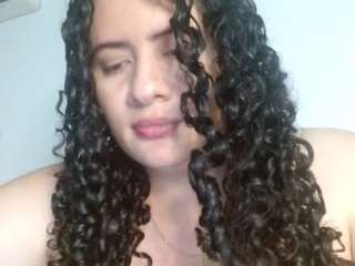lindasex9509 live on CamSoda
