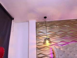 andrea-jones11's CamSoda show and profile