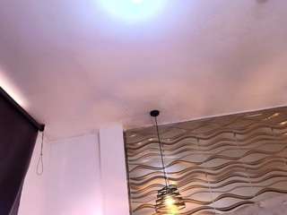 andrea-jones11 Live Webcam on CamSoda