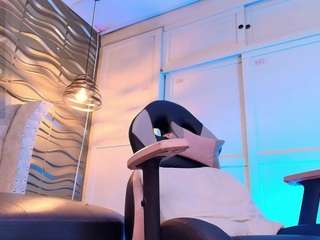 andrea-jones11 webcam