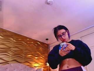 andrea-jones11 Live Webcam on CamSoda