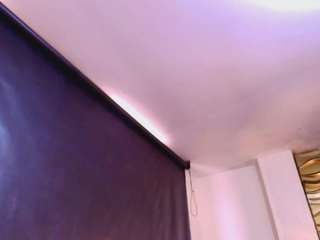 andrea-jones11's CamSoda show and profile