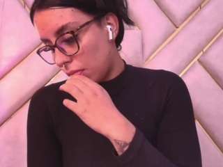 andrea-jones11