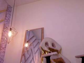 andrea-jones11 live webcam show
