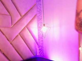 andrea-jones11 live webcam show