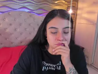andrea-jones11's Live Sex Cam Show