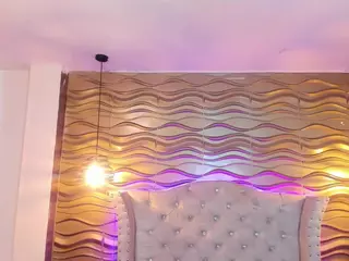 andrea-jones11's Live Sex Cam Show