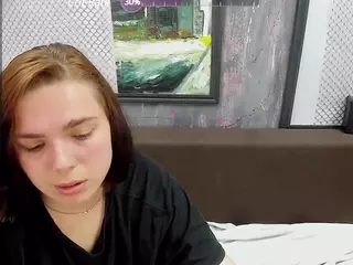 Charlin4u's Live Sex Cam Show