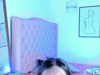 Yiovanna19