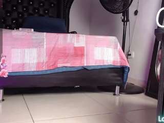 Yiovanna19