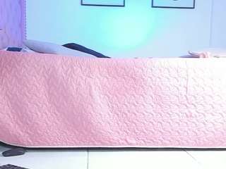Yiovanna19