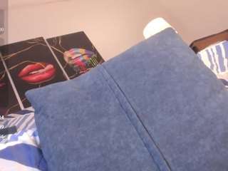 Yiovanna19