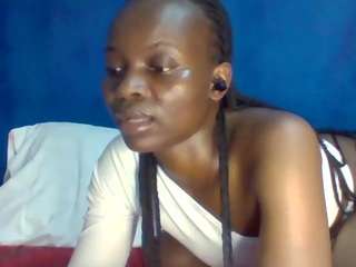 le modèle busty-bee est en webcam porno dans un show sur le site camsoda, il possède les tags suivants: amateur,feet,tease,strip,spank,pussy,oil,lingerie,handjob,flashing,fingers,facial piercings,anal,dildo,cum,brown eyes,blowjob,black hair,bj,bikini