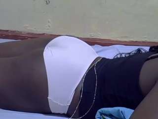  flirty-asha chat room