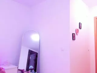 isis-lovee's Live Sex Cam Show